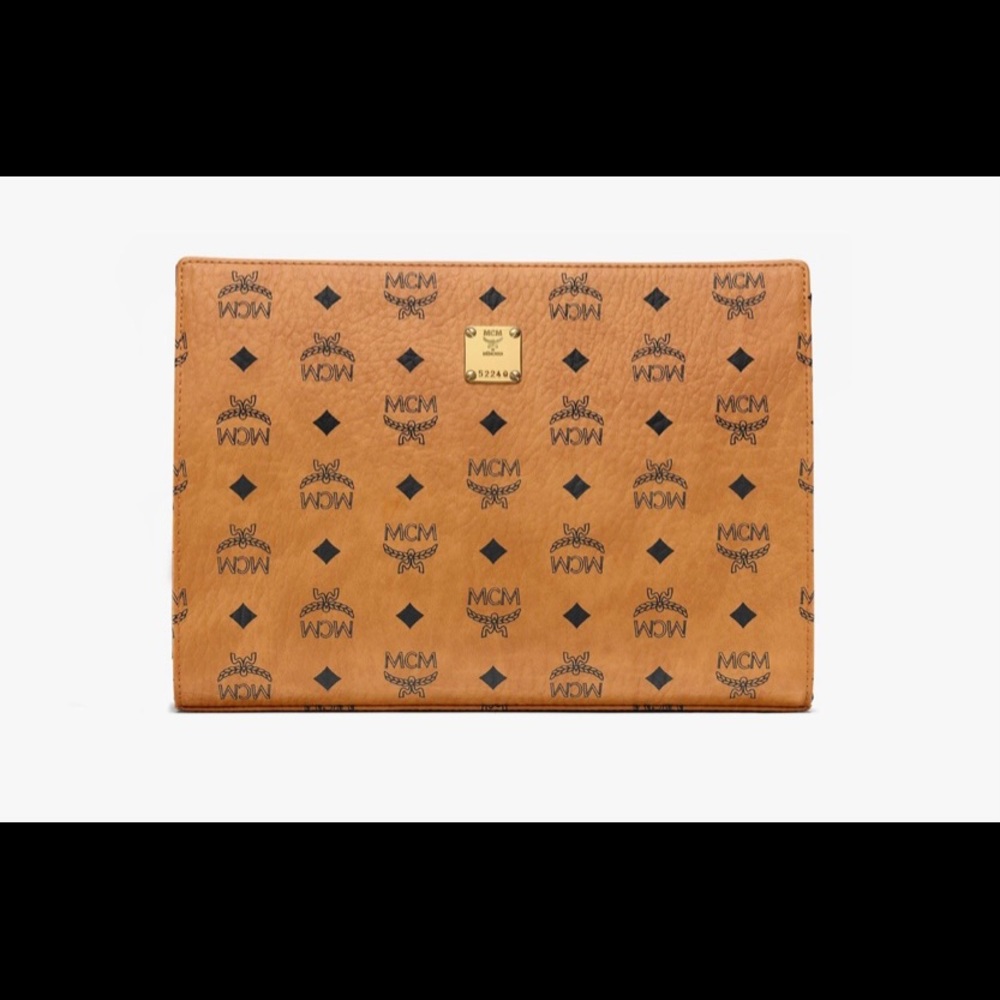 Mcm small pouch/ clutch AUTHENTIC